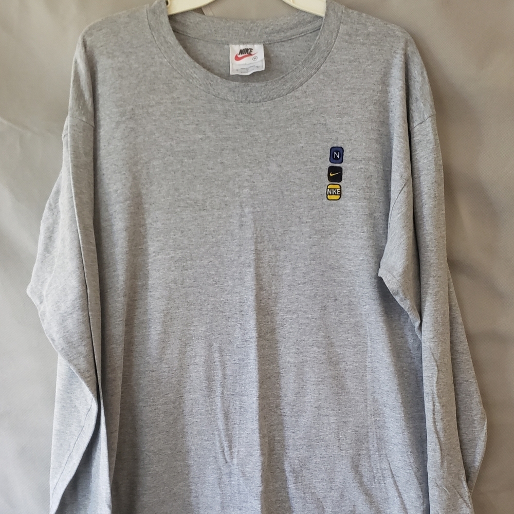 Vintage NIKE l/s shirt